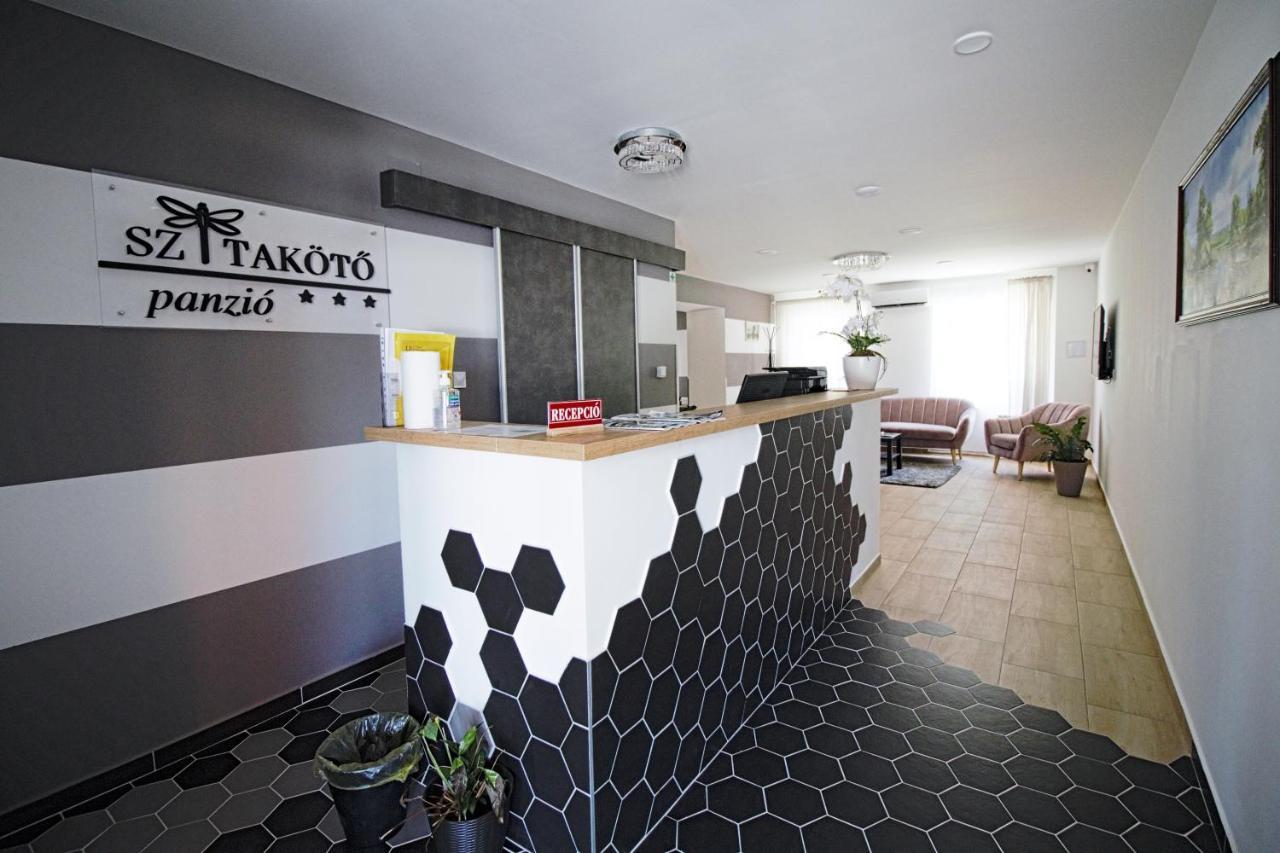 מלון Tiszafüred Szitakoeto Panzio מראה חיצוני תמונה